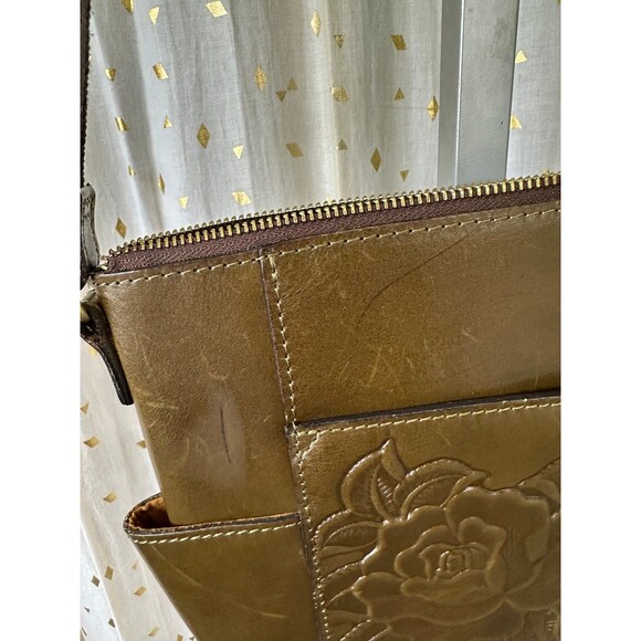 Patricia Nash Soft Olive Aveley Floral Embossed Genuine Leather Crossbody Bag - Picture 7 of 10